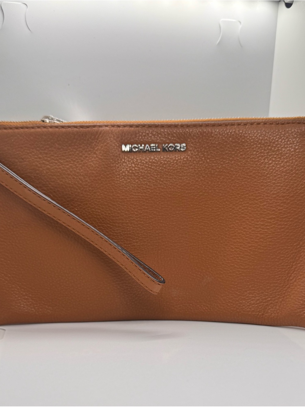 MICHAEL KORS Tan Leather Wristlet Clutch with Strap